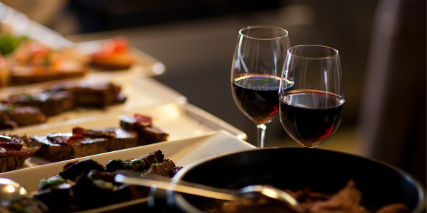 How Custom Wine Labels Turn Every Celebration Into a Personal Story