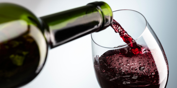 A Complete Guide to Designing Your Own Custom Wine Bottle in Canada