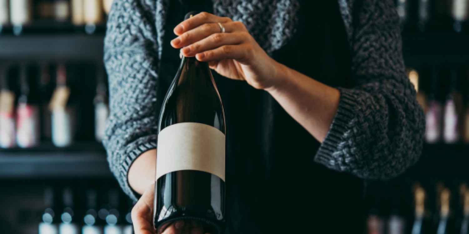 Why Custom Wine Gifts Make Clients Feel Truly Valued