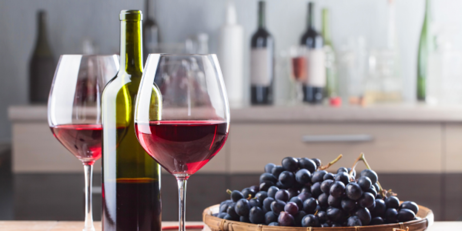 Eco-Friendly Wine Packaging: Sustainable Materials for Modern Brands